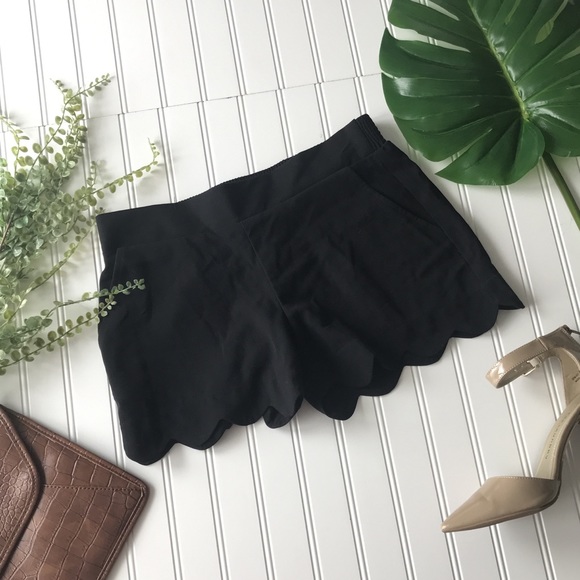 A. Byer Pants - Black scalloped hemline flowy shorts